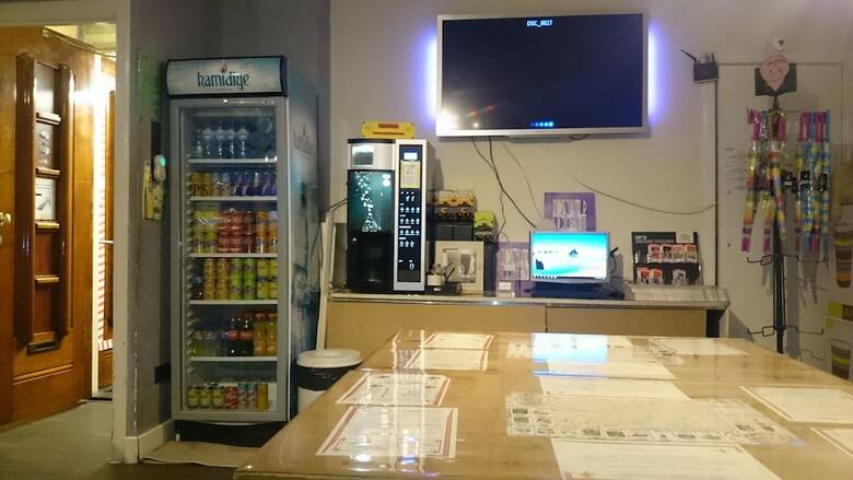 Hostal Amigo Budget Hostel