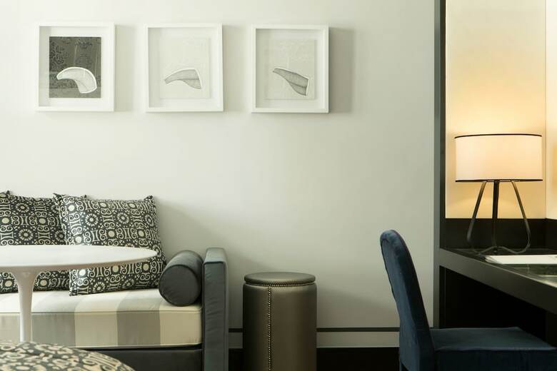 Hotel Corso 281 Luxury Suites