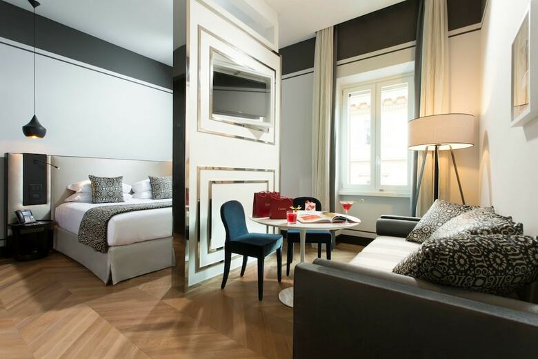 Hotel Corso 281 Luxury Suites