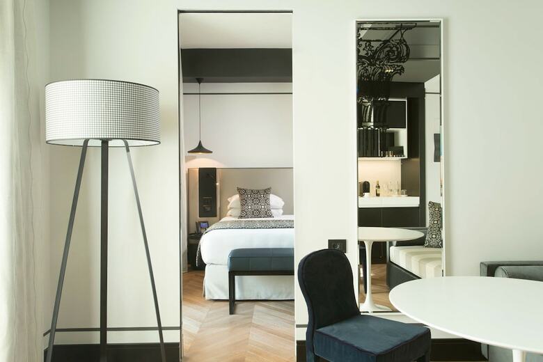 Hotel Corso 281 Luxury Suites