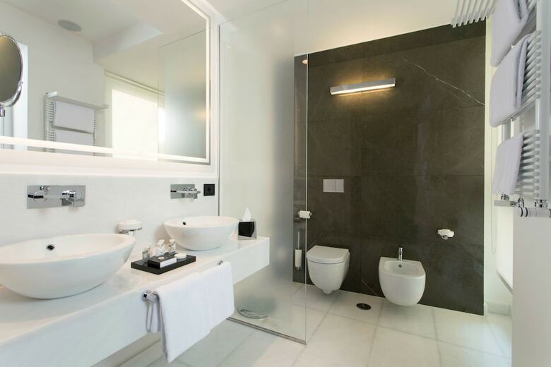 Hotel Corso 281 Luxury Suites