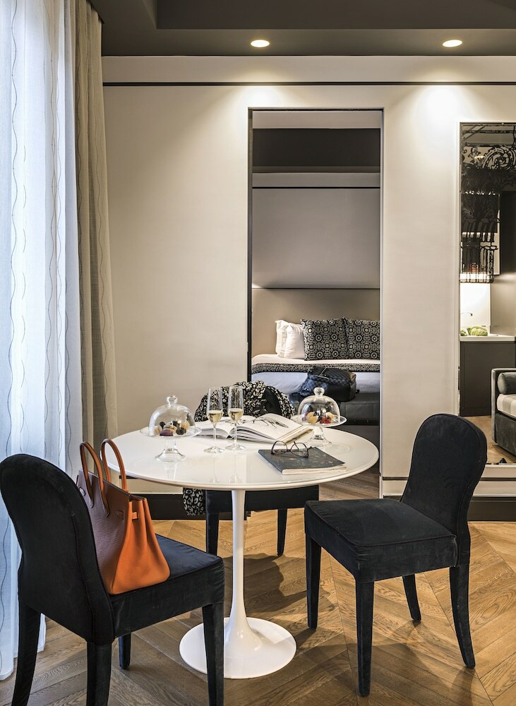Hotel Corso 281 Luxury Suites