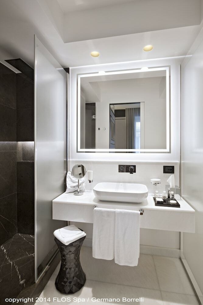 Hotel Corso 281 Luxury Suites