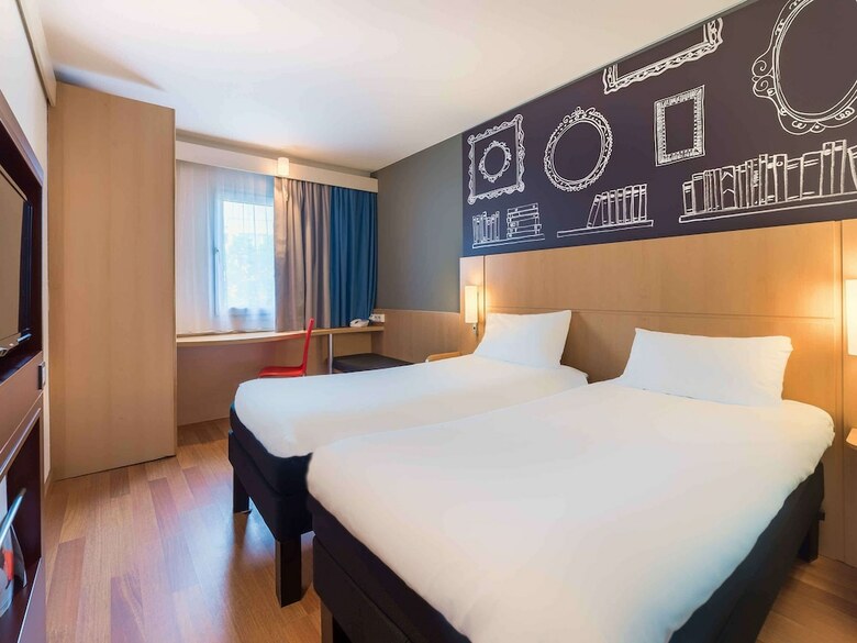 Hotel Ibis Warszawa Ostrobramska
