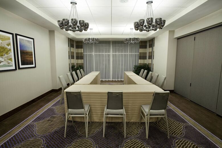 Sheraton Pittsburgh Airport Hotel