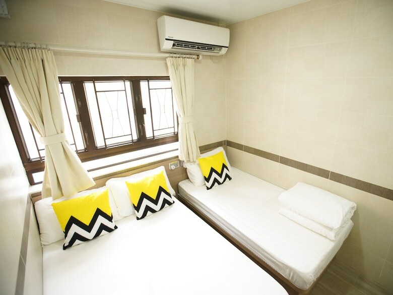 Hostal Kong Hing Guest House