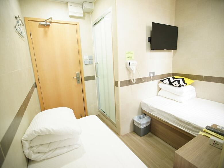 Hostal Kong Hing Guest House