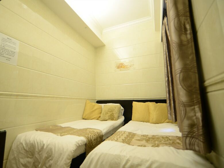 Hostal Kong Hing Guest House