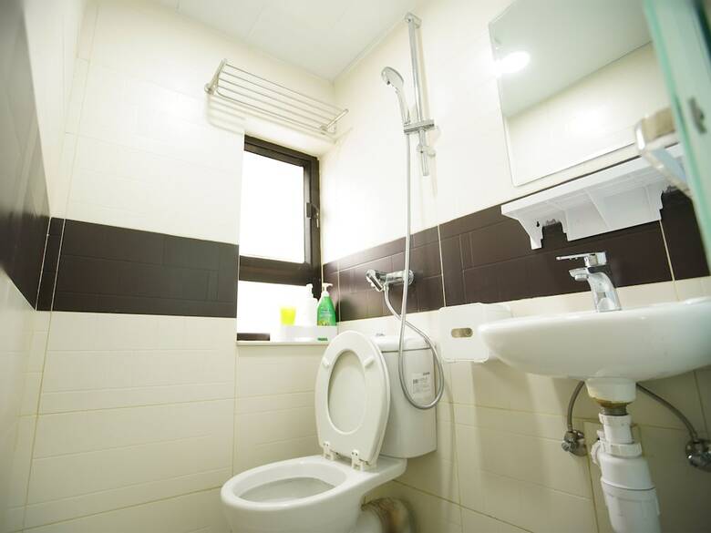 Hostal Kong Hing Guest House