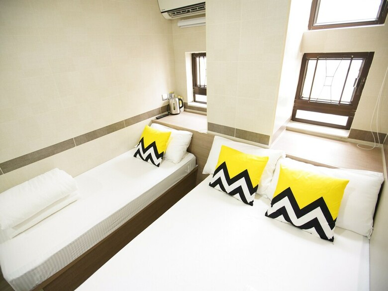 Hostal Kong Hing Guest House