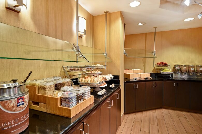 Hotel Springhill Suites By Marriott Atlanta Buford