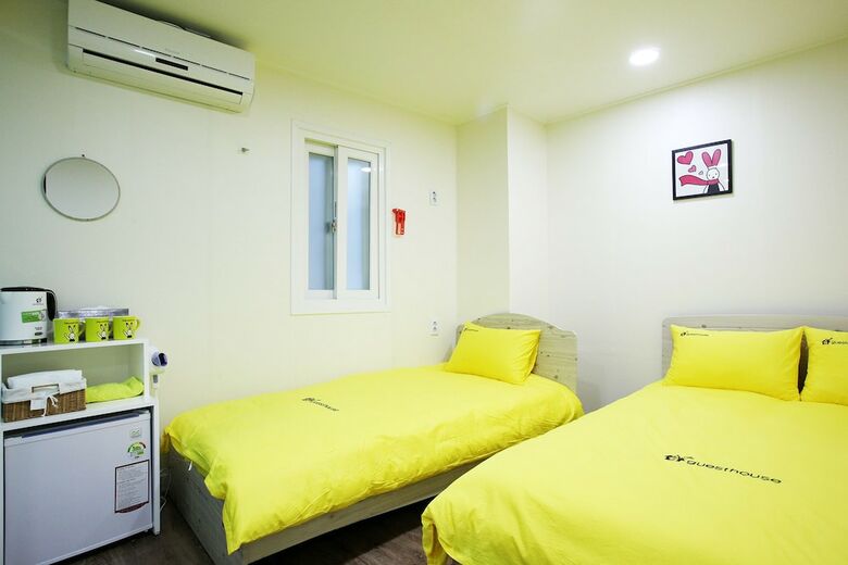 Hotel 24 Guesthouse Myeongdong Avenue