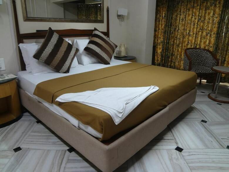 Royal Park Hotel