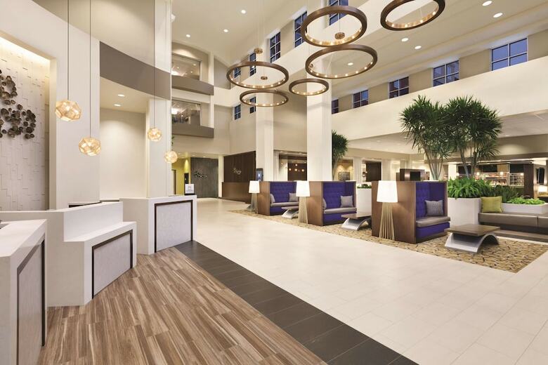 Hotel Embassy Suites Portland/hillsboro, Oregon