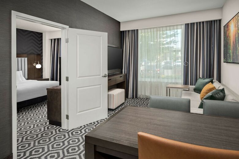 Hotel Embassy Suites Portland/hillsboro, Oregon