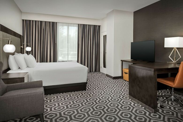 Hotel Embassy Suites Portland/hillsboro, Oregon