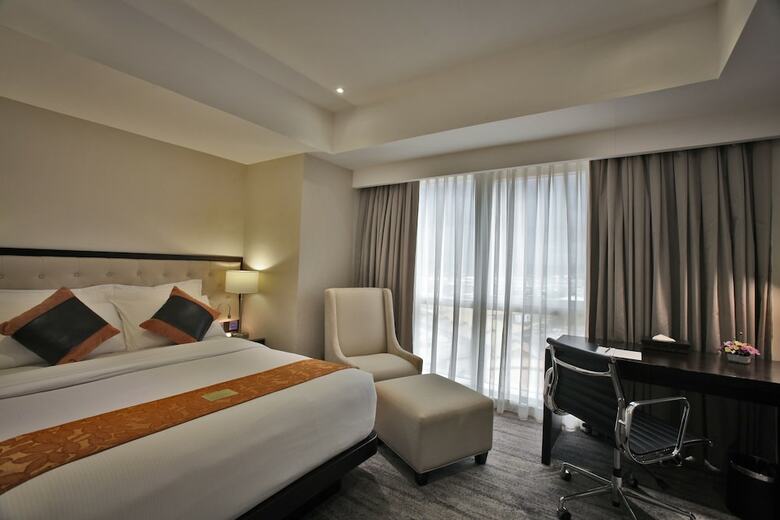 Limketkai Luxe Hotel