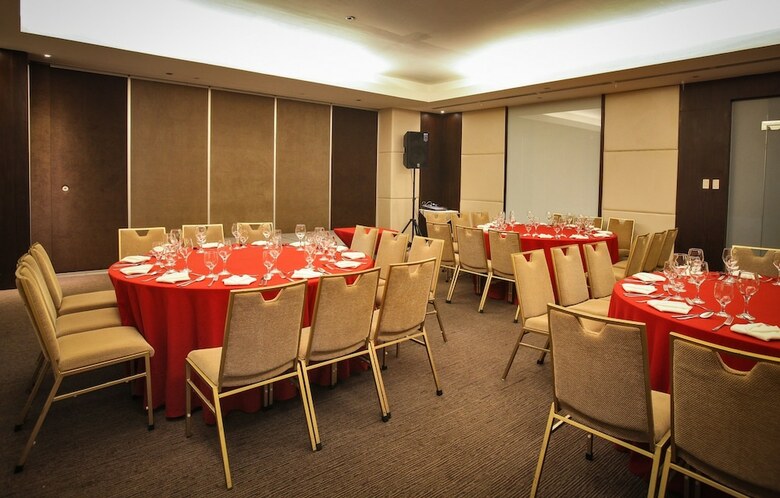Limketkai Luxe Hotel