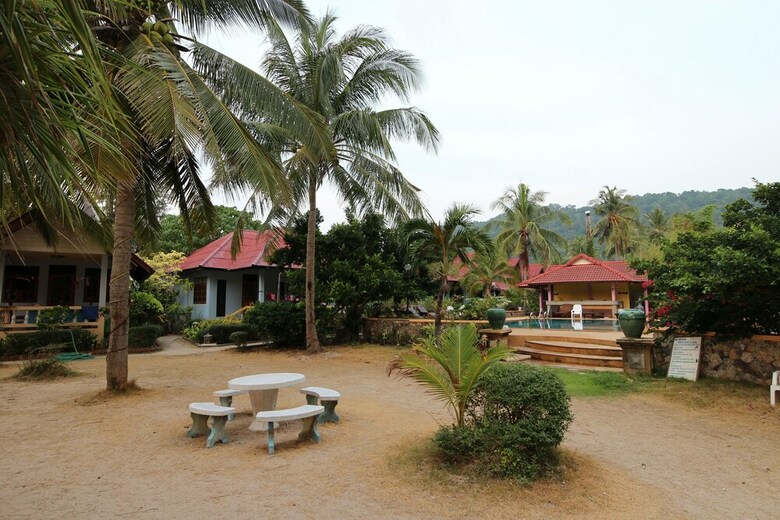 Hotel Lanta Villa Resort