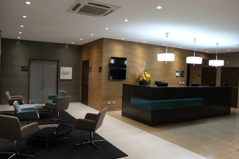Hotel �mpar Su�tes Expominas