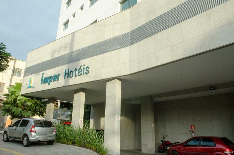 Hotel �mpar Su�tes Expominas