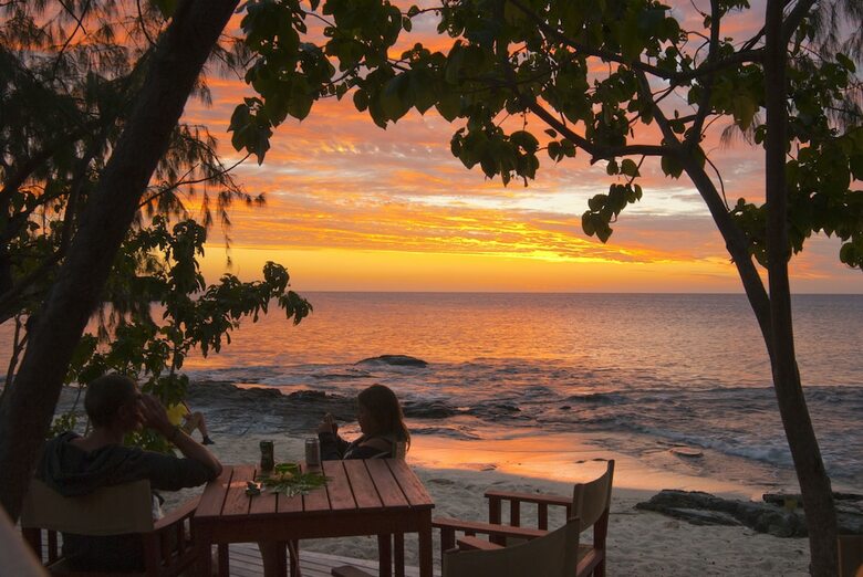 Hotel Barefoot Manta Island