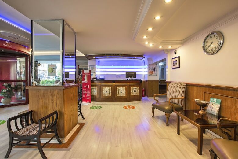 Kozan City Hotel