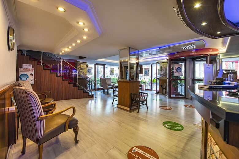 Kozan City Hotel