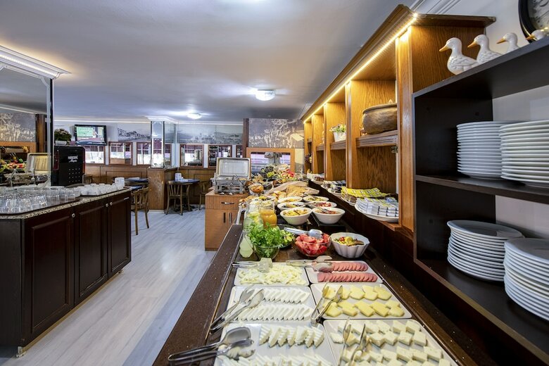 Kozan City Hotel