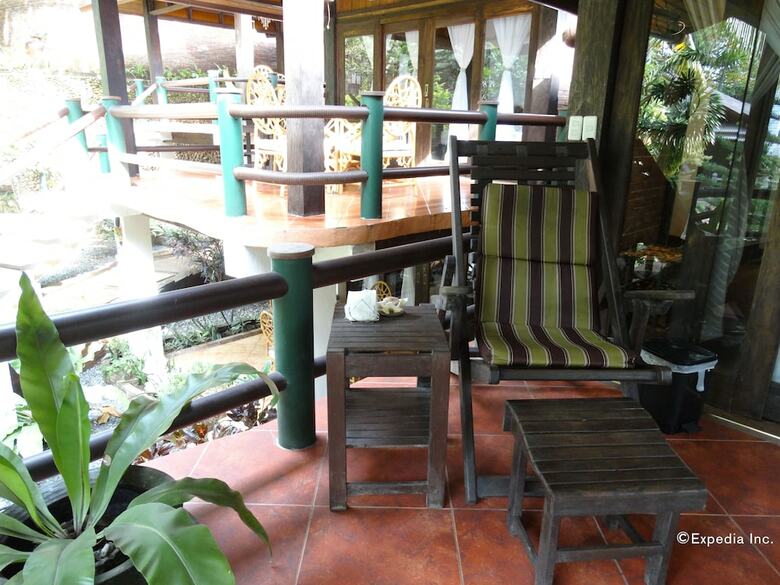 Hotel Chema's By The Sea