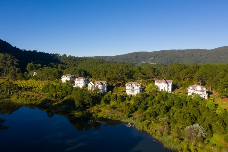 Hotel Sam Tuyen Lam Resort