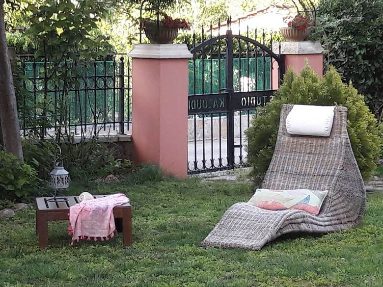 Kaloudis Apartments & Studios