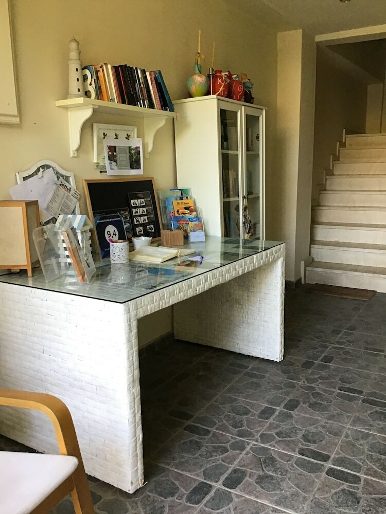 Kaloudis Apartments & Studios
