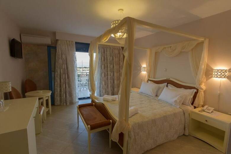 Aquamarine Hotel