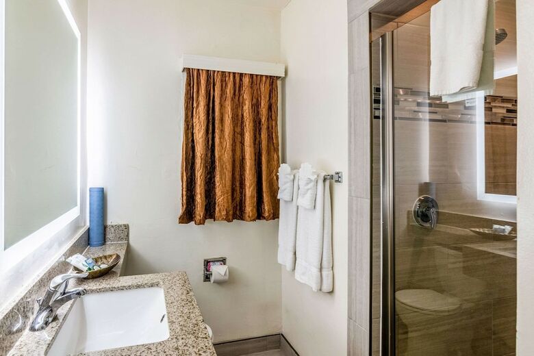 Hotel Rodeway Inn Long Beach Convention Center