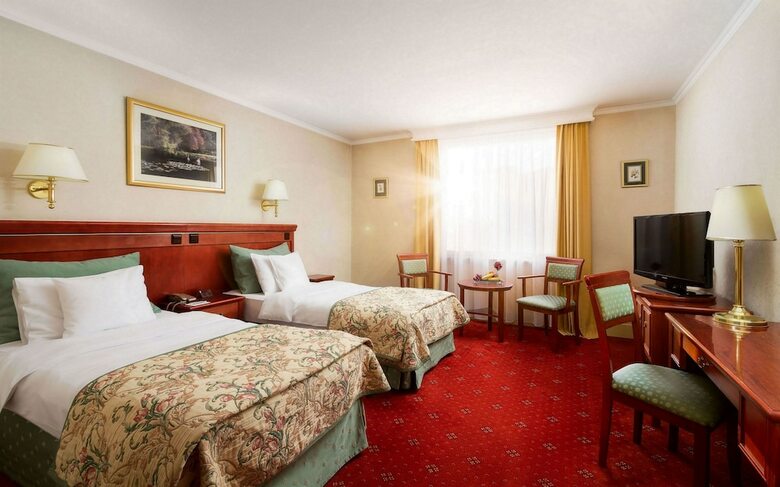 Mcc Mazurkas Conference Centre & Hotel