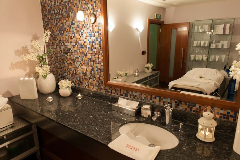 Regent Warsaw Hotel