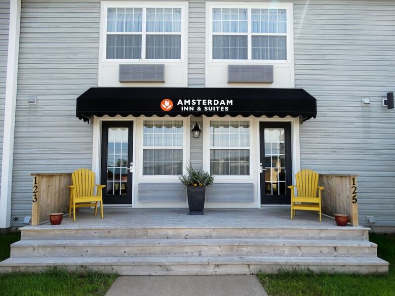 Hotel Amsterdam Inn & Suites Moncton