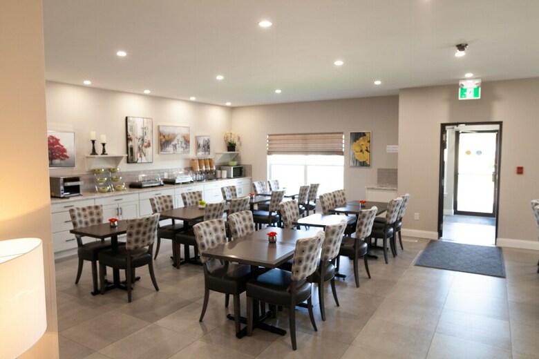 Hotel Amsterdam Inn & Suites Moncton