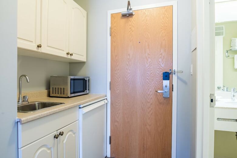 Hotel Amsterdam Inn & Suites Moncton