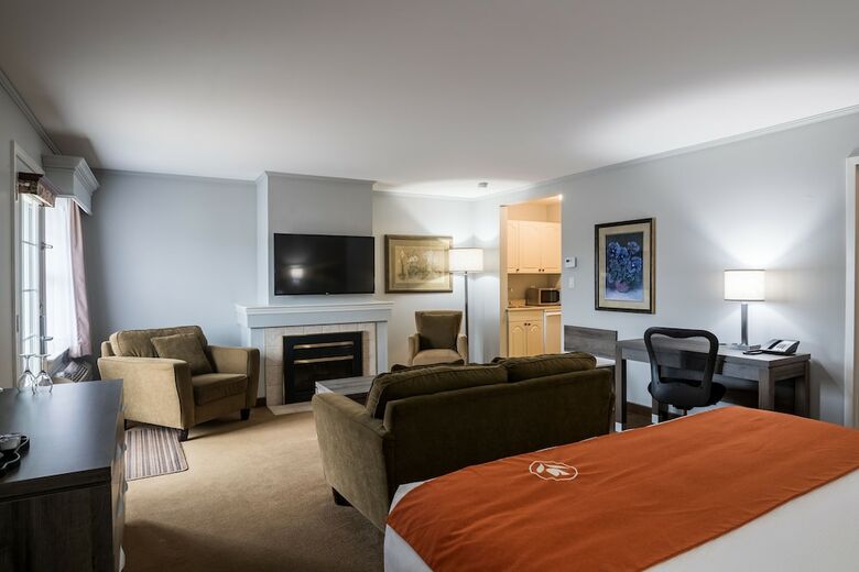 Hotel Amsterdam Inn & Suites Moncton