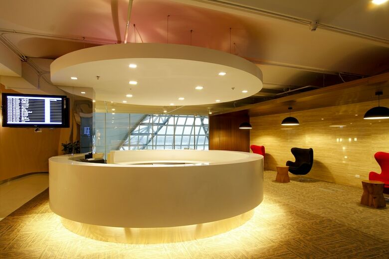 Miracle Transit Hotel