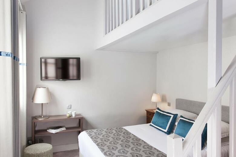 Hotel H�tel de La Place Du Louvre