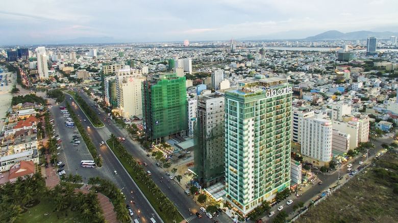 Aparthotel A La Carte Da Nang Beach