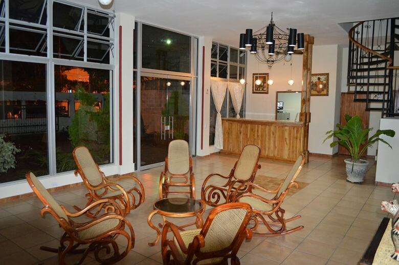 Hotel La Estaci�n Granada