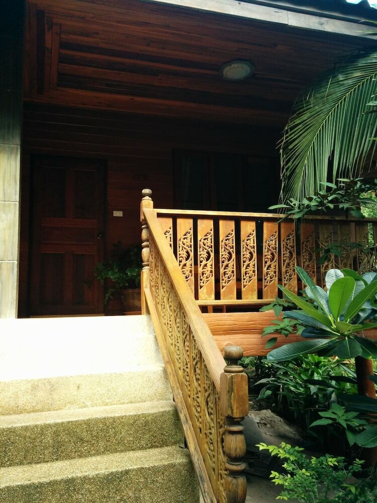 Hotel Koh Tao Beachside Resort