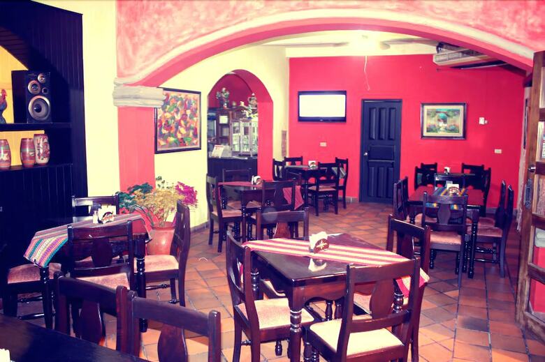 Hotel Camino Maya