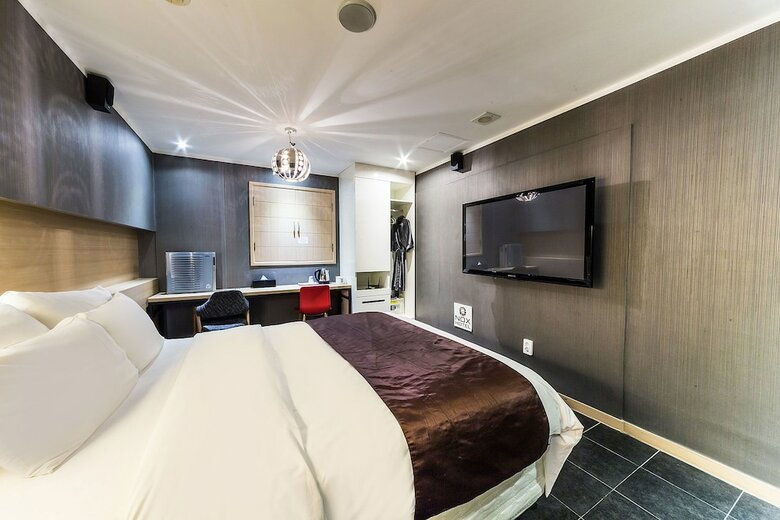 Nox Boutique Hotel
