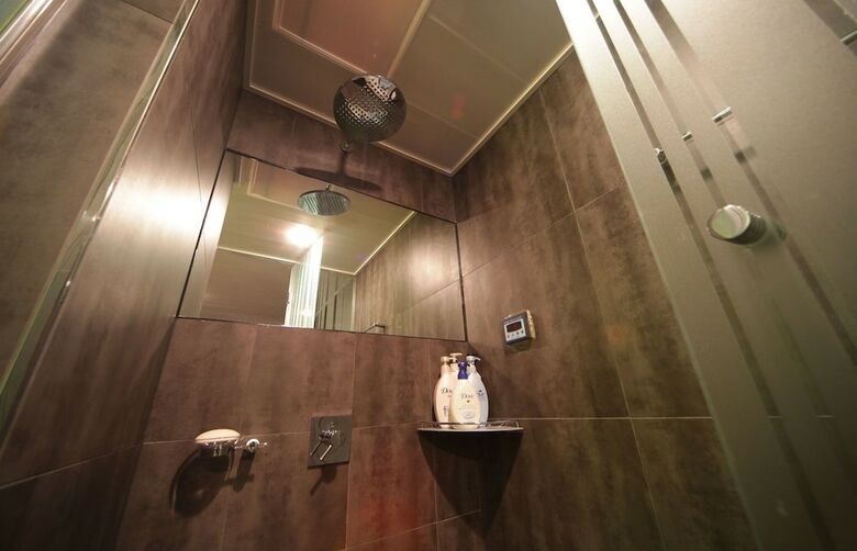 Nox Boutique Hotel