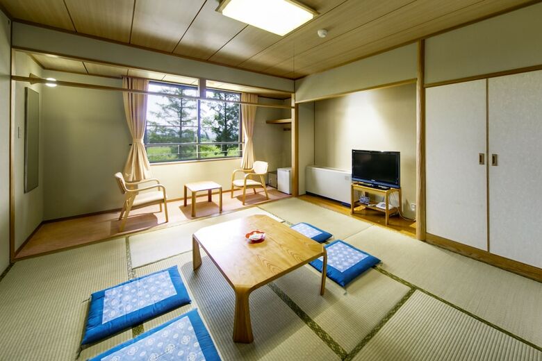 Hotel Kyukamura Hiruzen-kogen
